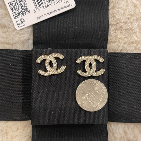 SOLD Chanel CC Gold/Crystal Earrings/ Studs  21B - New! - Picture 10 of 10